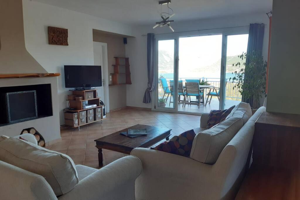 Villa Sunrise With Stunning Views And Private Pool Katokhórion エクステリア 写真